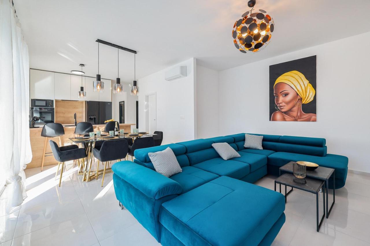 فيلا La Reina House - Private Heated Pool بيبينيا المظهر الخارجي الصورة